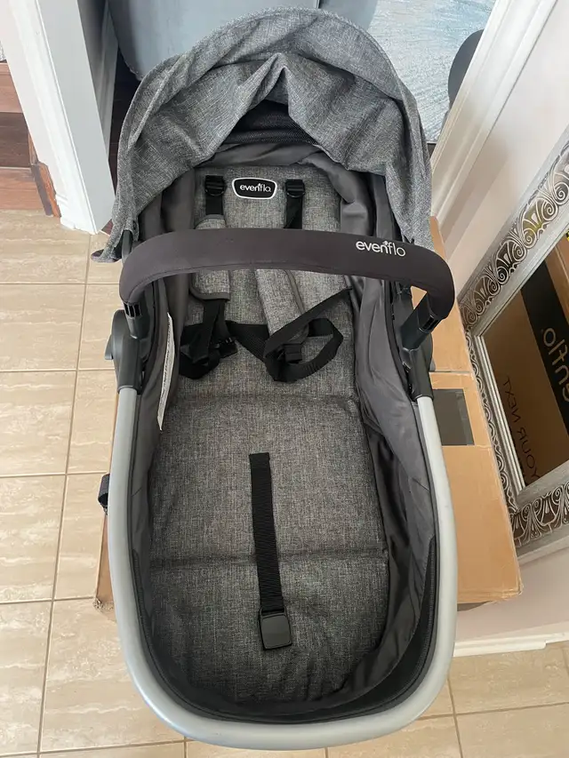 evenflo stroller in Strollers, Carriers & Car Seats in Markham / York Region - Image 3