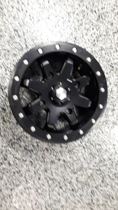 Mags (4) de marque STI HD9 (Beadlock) de 14 po. pour Polaris et CanAm. Desing classique de 8 tayons...