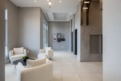 3000 Boul Thimens, Ville Saint-Laurent. Semi-furnished: bed, appliances, table, sofa, locker, parkin...