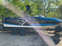 2018 moomba craz surf boat with extended warranty