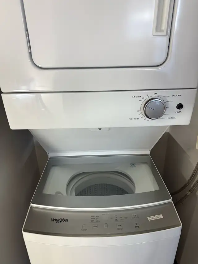 Whirlpool Washer / Dryer in Washers & Dryers in City of Toronto - Image 3