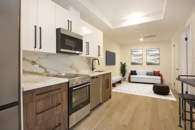 Modern Brand New 1 Bed, 1 Bath Short-Term Rental