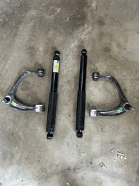 Brand new upper control arms and rear shocks 