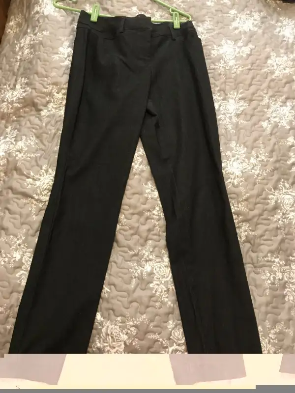 Woman's Pants, Capris, office clothes in Women's - Bottoms in Barrie - Image 5