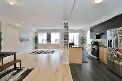 All Inclusive and Furnished! Private Room for Rent in Richmond