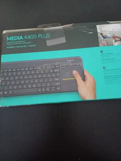 Logitech K400 Plus Wireless Touch TV Keyboard With Easy Media Control and Built-in Touchpad, HTPC Ke...