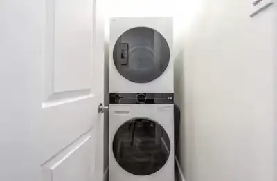 *Brand New* LG Washer/Dryer combo, View more
