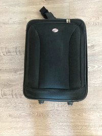 Traveller suitcase luggage baggage carry on carry-on