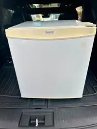 Petit réfrigérateur