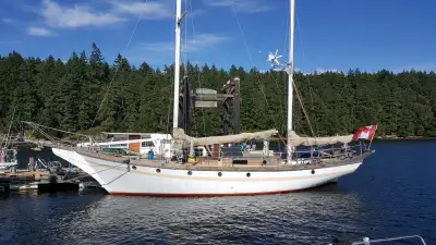 Description PORPOISE KETCH 42' O D, STAY SAIL 1 0f 22 Built at Fung Shipyards Honk Kong CONTACT Dave...