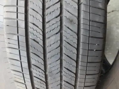 Bridgestone Alenza sport tires. In very good condition. Were never repaired, Only about 20.000 km's...