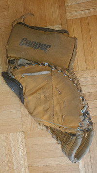 Cooper vintage goalie catcher