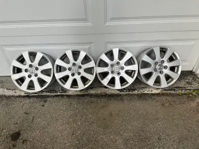 If you see this Ad here, it means the item IS AVAILABLE. Original Toyota 16in Alloy Rims No Accident...