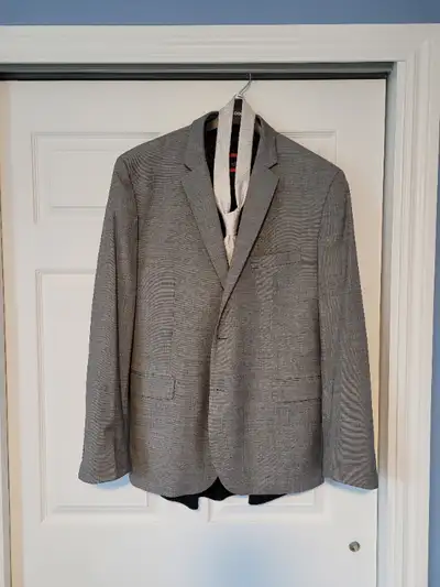 Men's Suit, View more