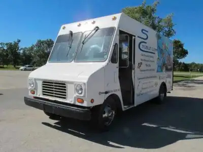 Selling my pressure washer/carpet cleaner stepvan. New Safety May 2025! Many new parts including kin...