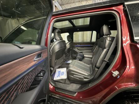 2022 Jeep Grand Cherokee L in Cars & Trucks in Edmonton - Image 3