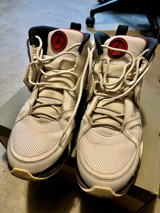 Air Jordan Ol’ School IV - White Varsity Red Black (men US 11) in Men's Shoes in Kitchener / Waterloo
