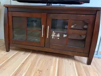 Meuble de télé / TV furniture, View more