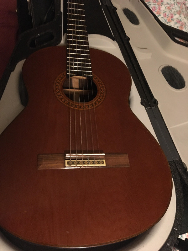 Yamaha gc-10c classical guitar in Guitars in Dartmouth