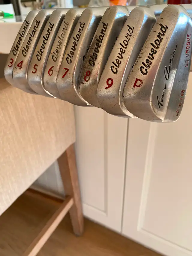Golf Collectors - Cleveland 588 reg Irons (2) Sets in Golf in Oakville / Halton Region - Image 6