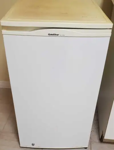 GOLDSTAR MINI BAR FRIDGE ×÷, View more