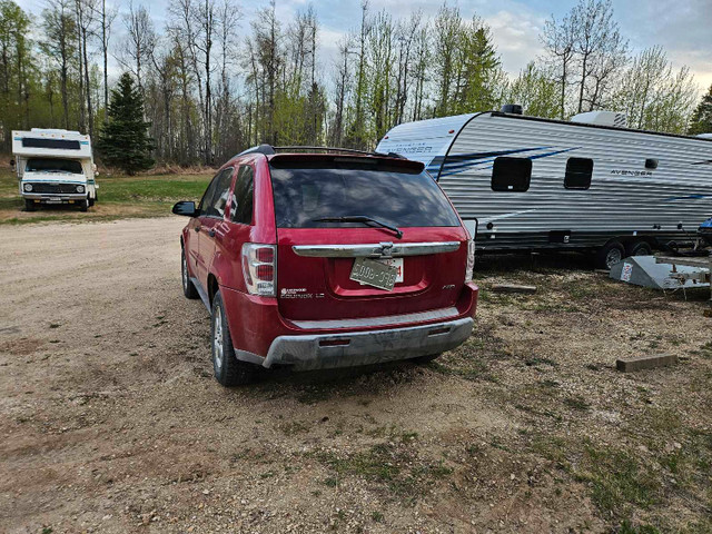 2005 Chevy Equinox  in Cars & Trucks in Edmonton - Image 4