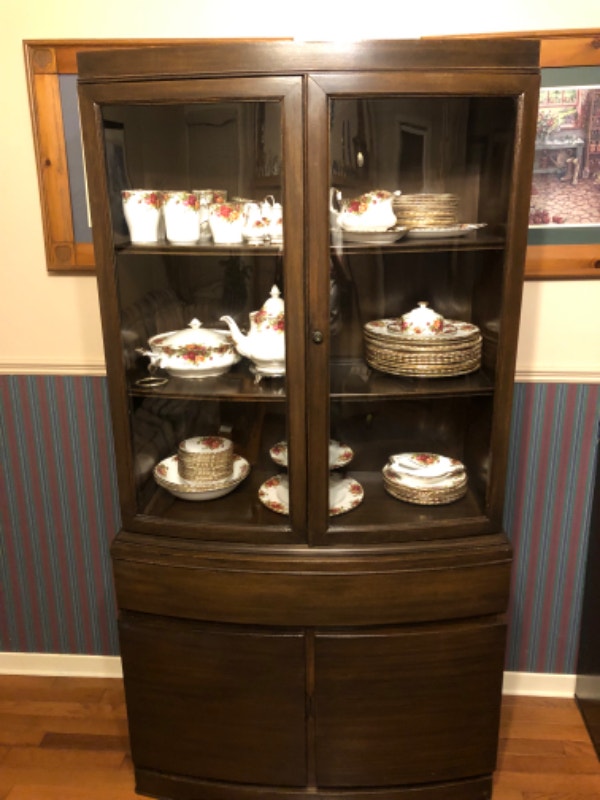 China with glass doors,large drawer and 2 shelves below