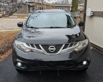 If this ad is still up then it's still available. • Mileage: 204,500 km • Engine: V6, AWD, gas • Tra...