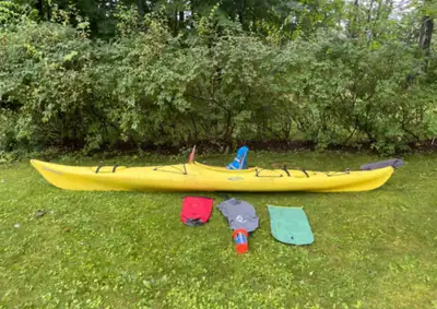 Kayak de mer avec équipements, View more