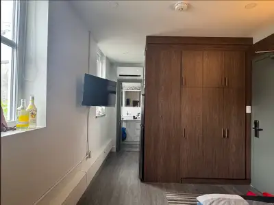 Furnished All-Inclusive Studio – Sublet from July 12