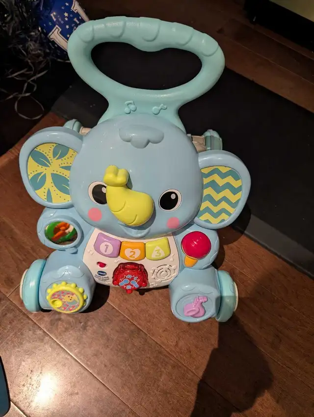 VTech Elephant Walker in Toys in City of Toronto - Image 2