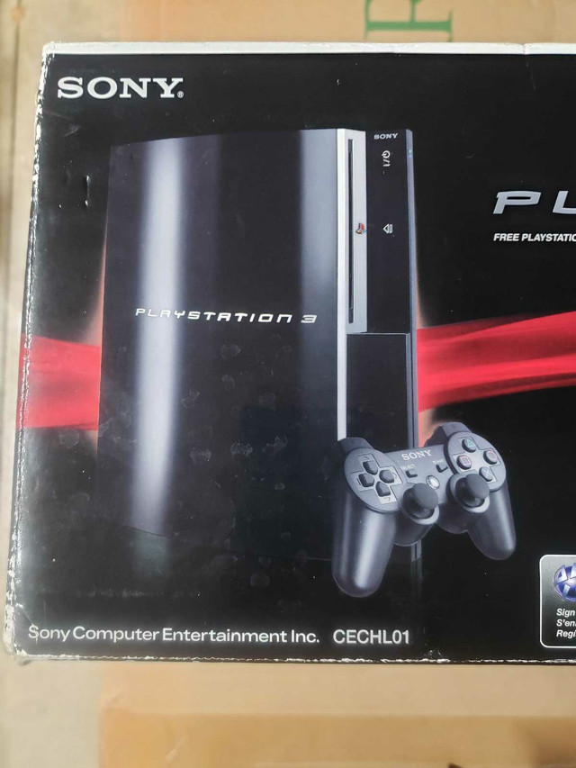 Fat Ps3 in original box in Sony Playstation 3 in St. Catharines - Image 2