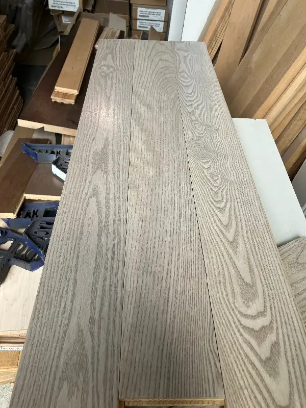 Plancher bois franc canadien in Floors & Walls in Longueuil / South Shore - Image 3