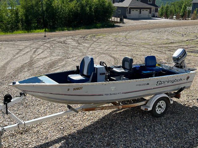 16 ft. Aluminum Fishing Boat. in Powerboats & Motorboats in Regina