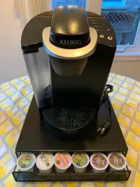 KEUIRIG Coffe Maker + K-Cup Storage Drawer