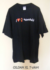 Black T-shirt  XL GILDAN activewear Cotton NEW 2 available