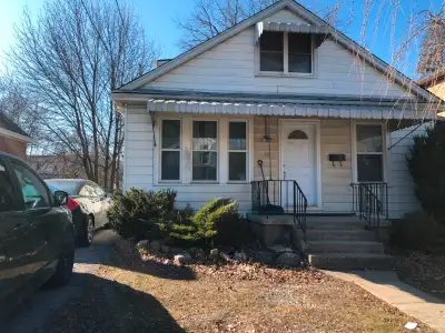**Room Available Less Than 1 Block From Campus**