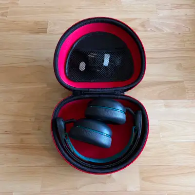Skullcandy Grom Headphone , View more