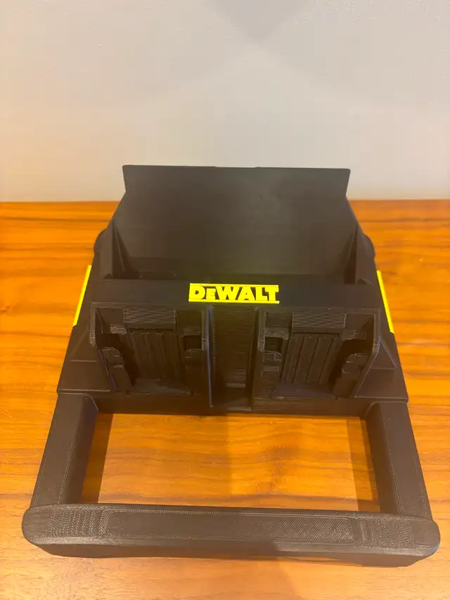DeWalt TOUGHSYSTEM 2.0 Holder Carrier for DeWalt Batteries in Power Tools in Markham / York Region - Image 10
