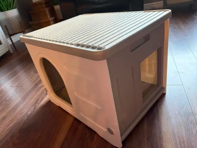 Cat Bed Enclosure in Accessories in Owen Sound - Image 3