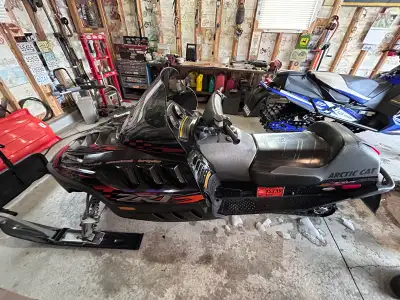 2002 ZRT 600 triple/triple. PTO cylinder and piston no compression other two cylinders are 100 psi....