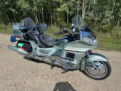 I have a 1999 special edition Honda Goldwing very clean 135,000 teal green well taken care of New br...
