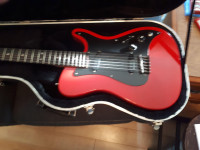Fender Bullet 1980/82 Cherry Red,Reduced