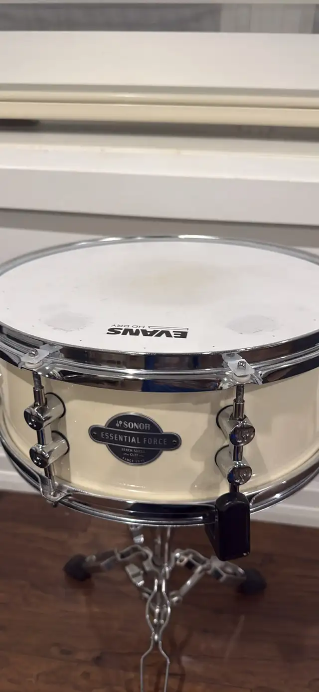 Sonor birch snare drum in Drums & Percussion in Hamilton - Image 4