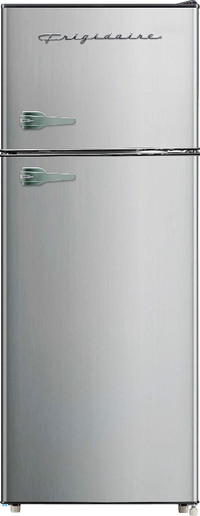 Frigidaire EFR749 Apartment Size Refrigerator w/Freezer 7.5cu/ft