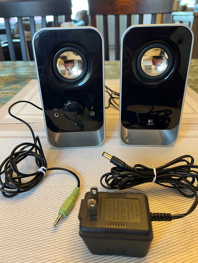 Logitech LS11 2.0 Stereo Speaker System in Stereo Systems & Home Theatre in Bridgewater - Image 2