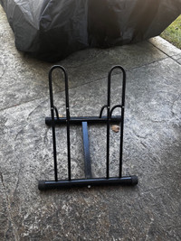 Bike rack for 2 bikes