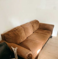 free couch to be picked up