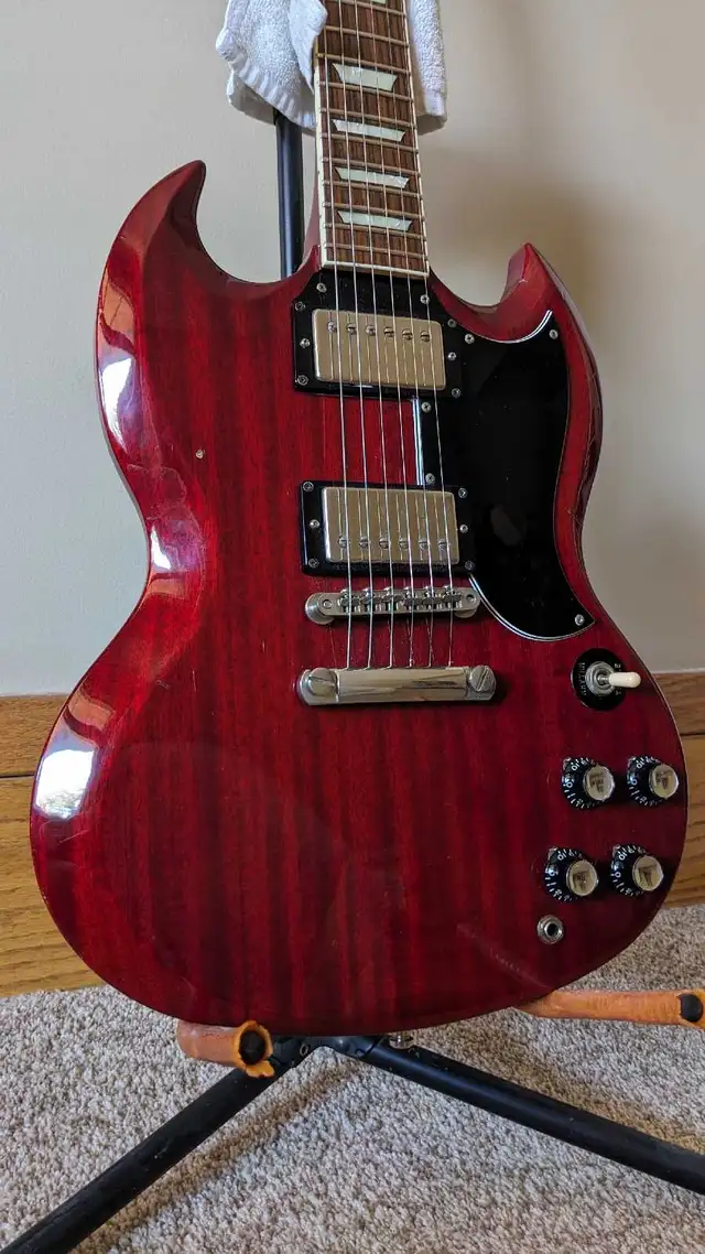 2002 Japanese Epiphone Elite/Elitist '61 SG in Guitars in Hamilton - Image 8
