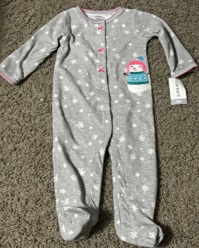 Brand New - carters fleece onsie - 9 month  in Clothing - 9-12 Months in Saskatoon